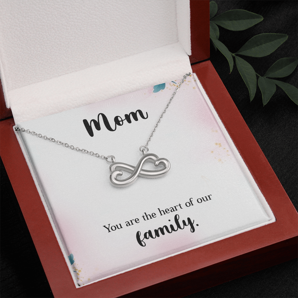 Endless Love Necklace: Mom : You Are The Heart Of This Family