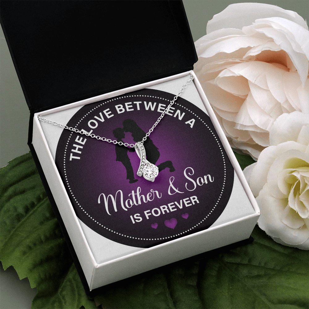 Alluring Beauty Necklace:The Between Mother and Son