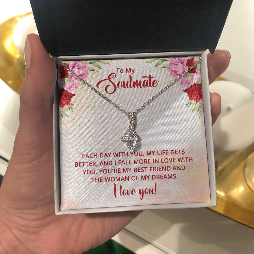 Alluring Beauty Necklace:To My Soulmate Each Day With You