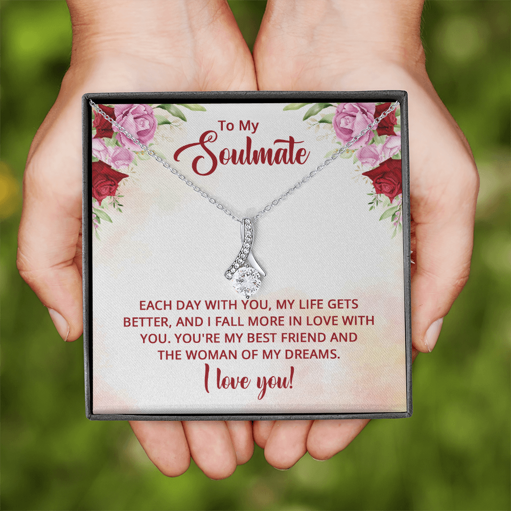 Alluring Beauty Necklace:To My Soulmate Each Day With You