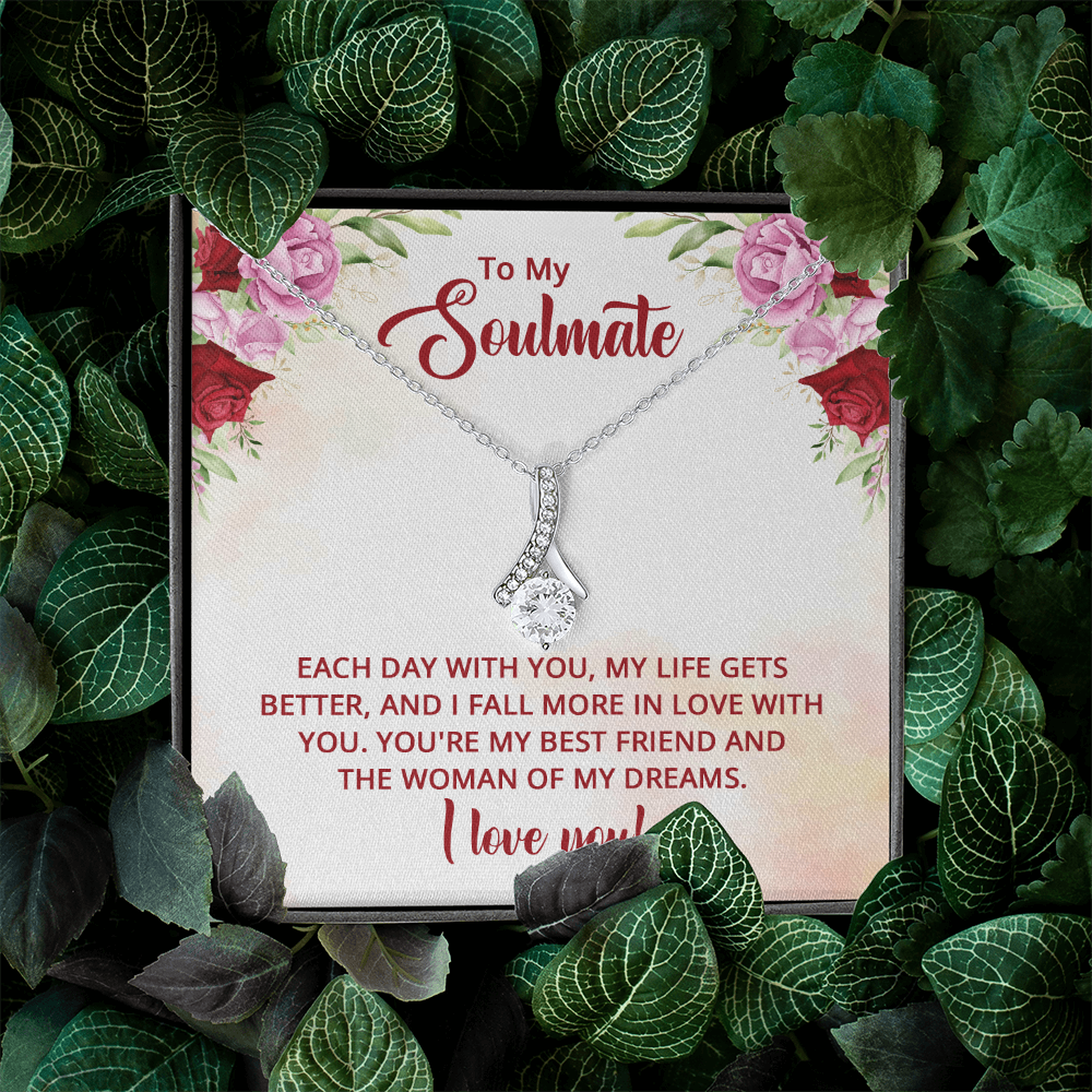 Alluring Beauty Necklace:To My Soulmate Each Day With You