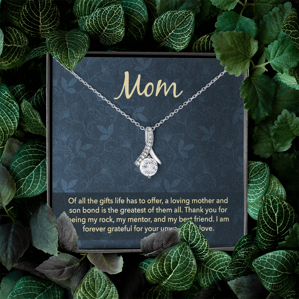 Alluring Beauty Necklace: Mom Unwavering Love