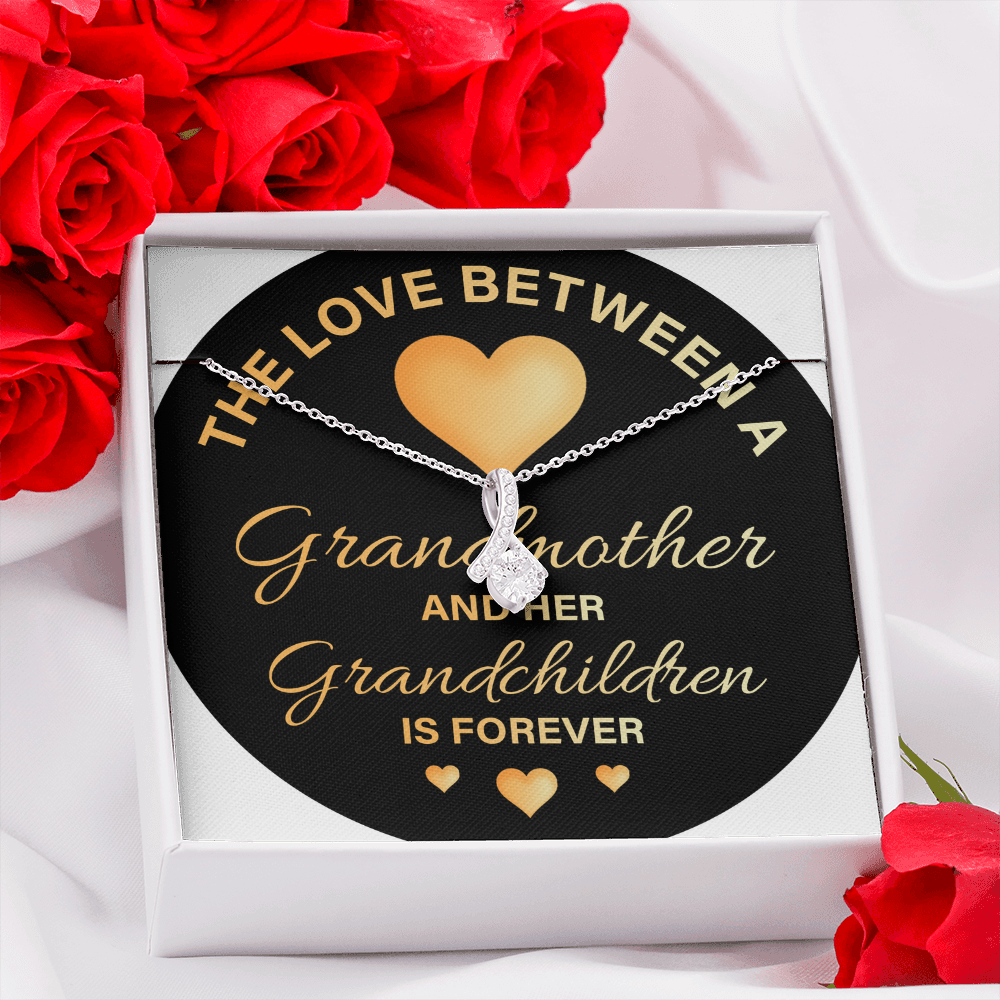 Alluring Beauty Necklace:The Love Between A Grandmother and Grandchildren