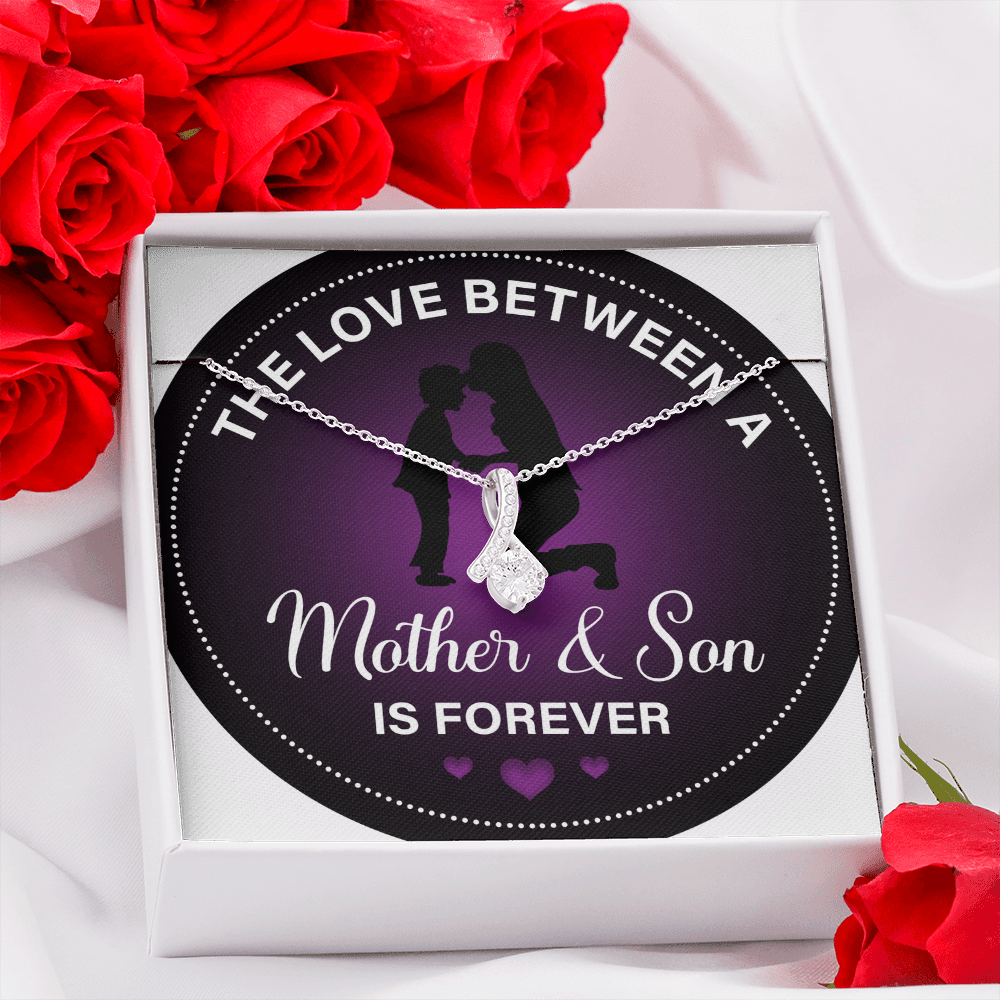 Alluring Beauty Necklace:The Between Mother and Son