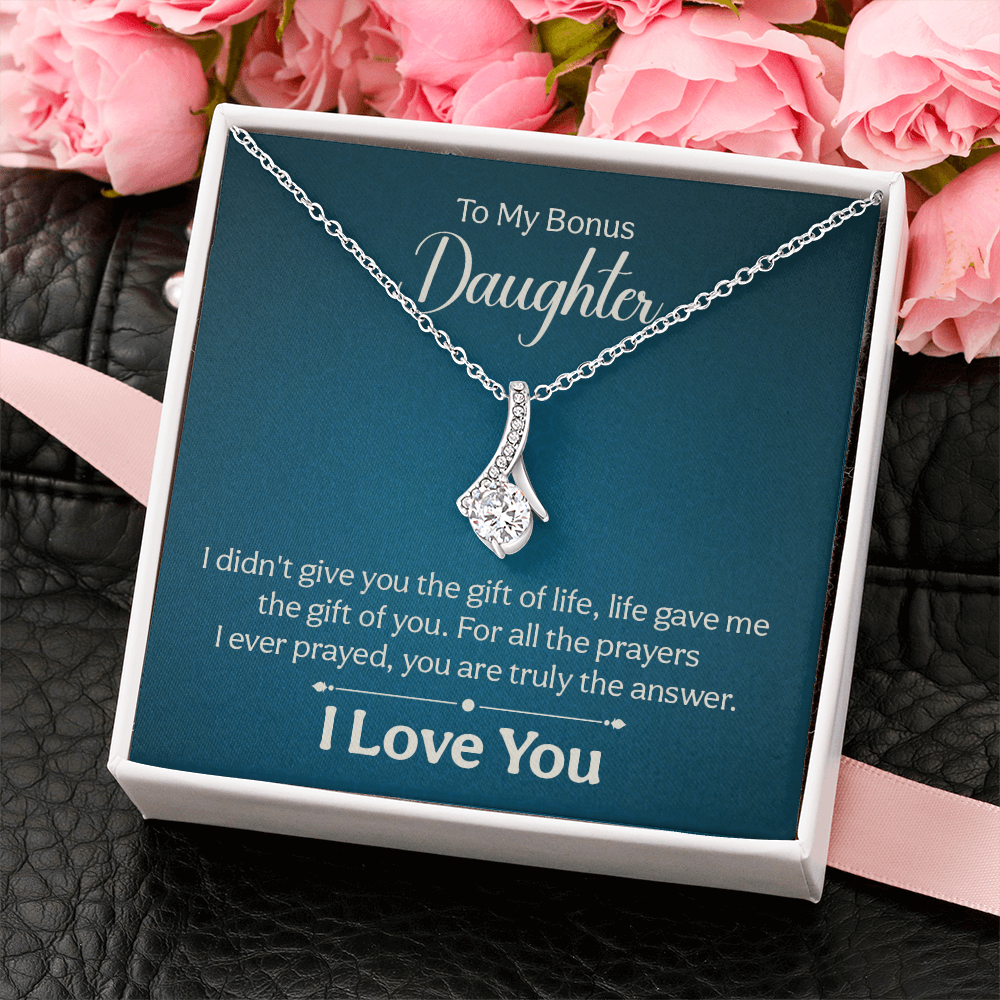 Alluring Beauty Necklace : To My Bonus Daughter