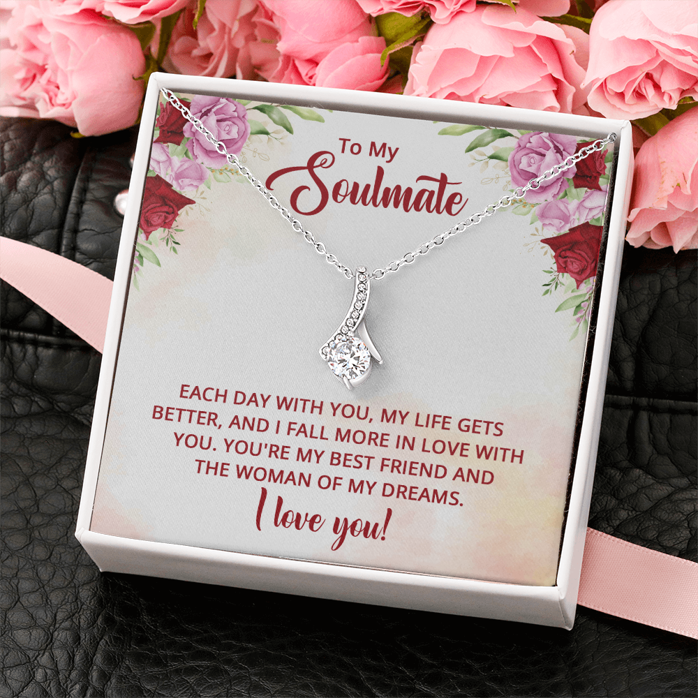 Alluring Beauty Necklace:To My Soulmate Each Day With You