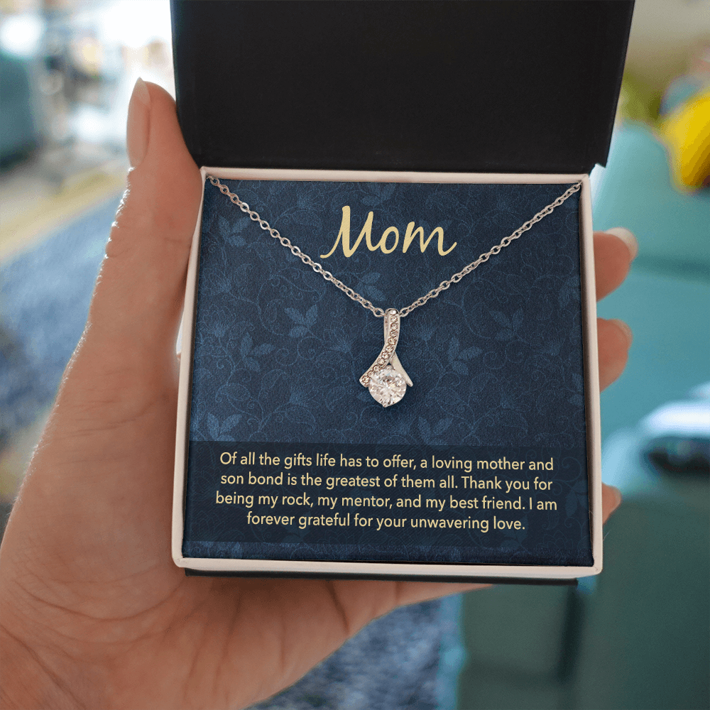 Alluring Beauty Necklace: Mom Unwavering Love