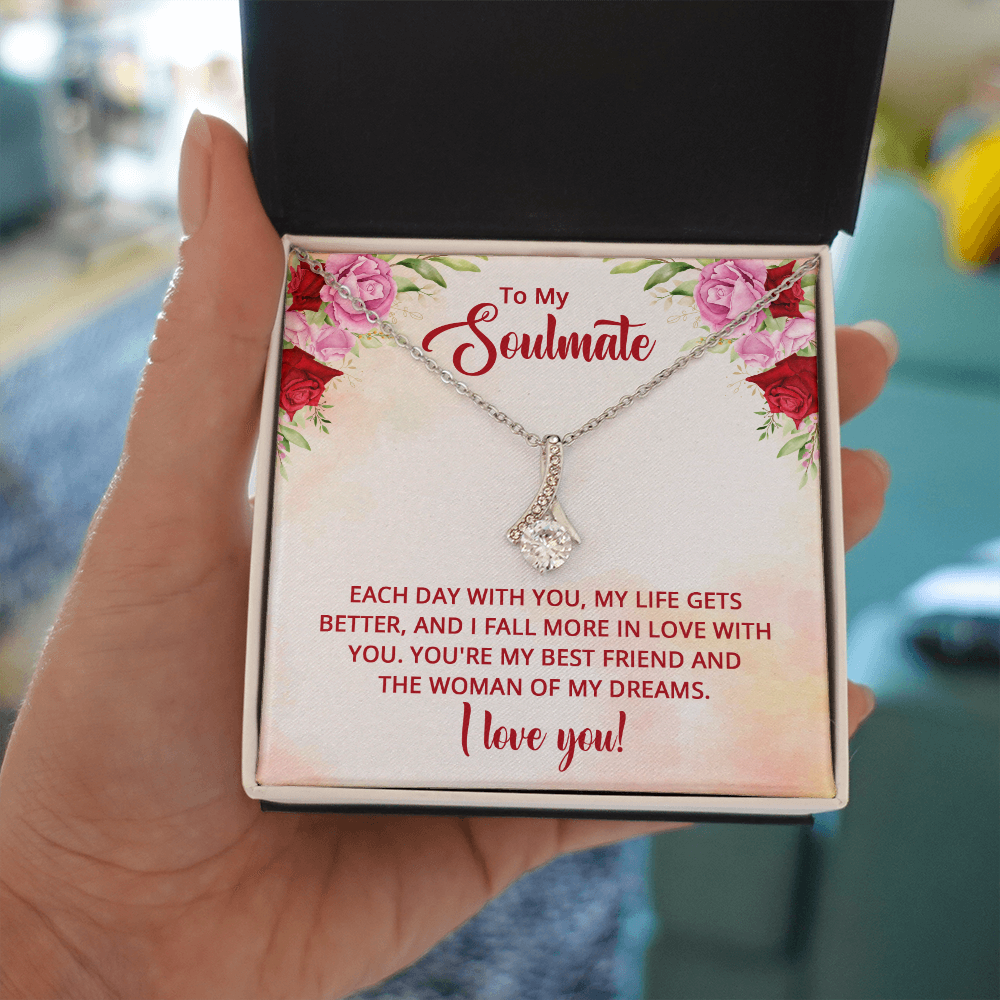 Alluring Beauty Necklace:To My Soulmate Each Day With You