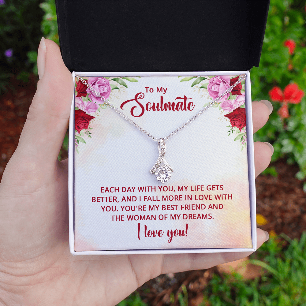 Alluring Beauty Necklace:To My Soulmate Each Day With You