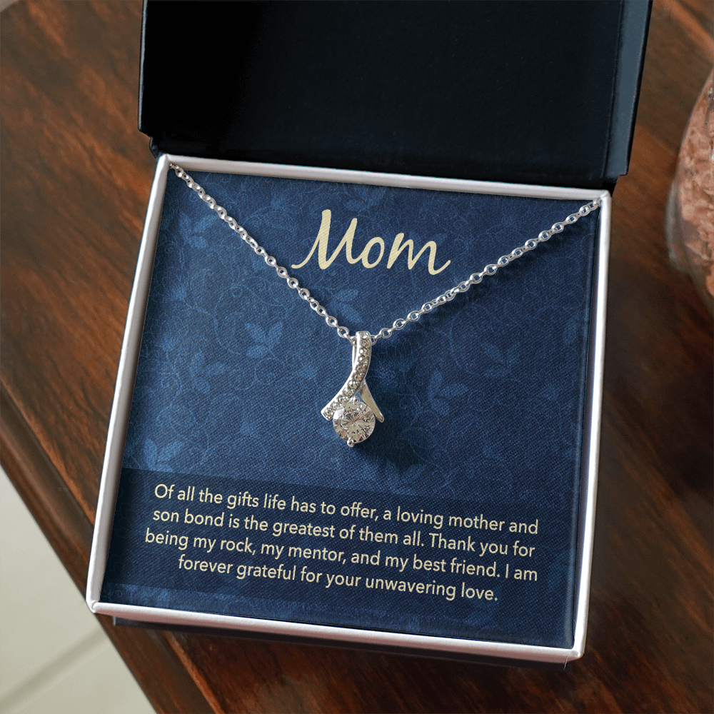 Alluring Beauty Necklace: Mom Unwavering Love