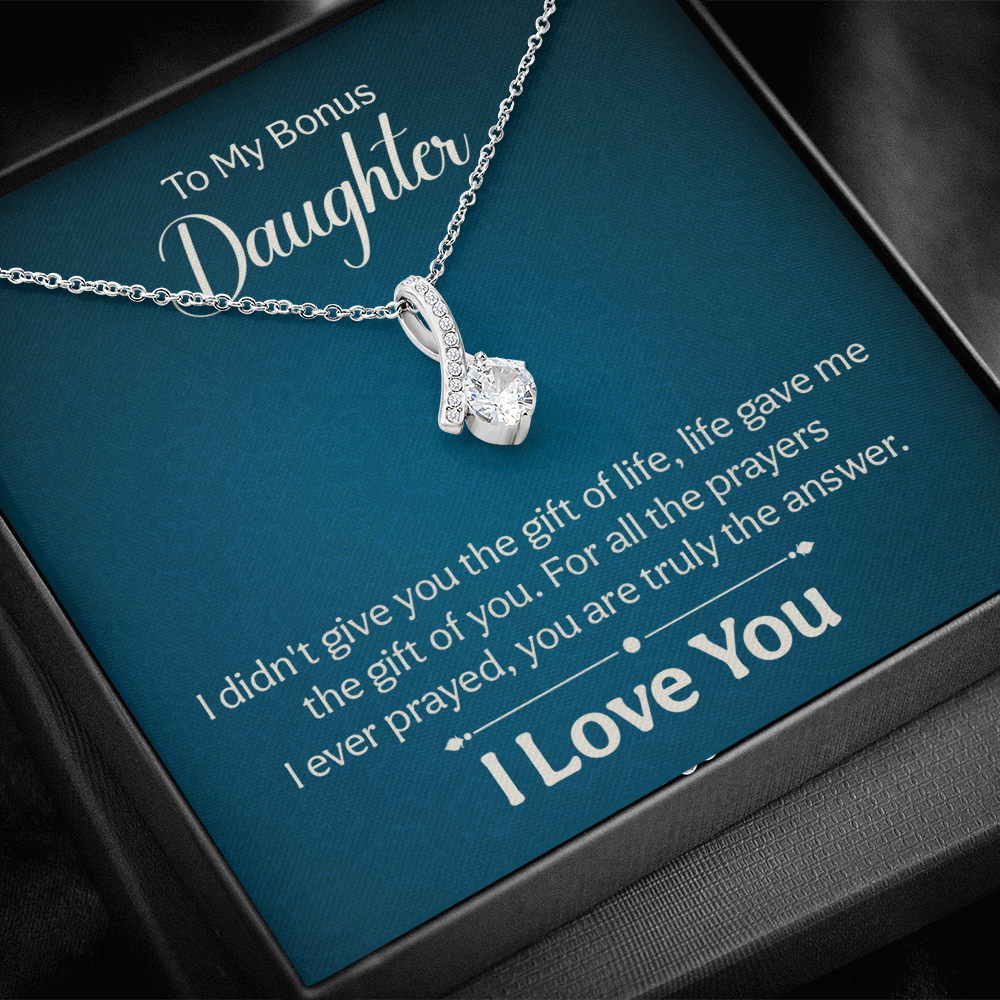 Alluring Beauty Necklace : To My Bonus Daughter