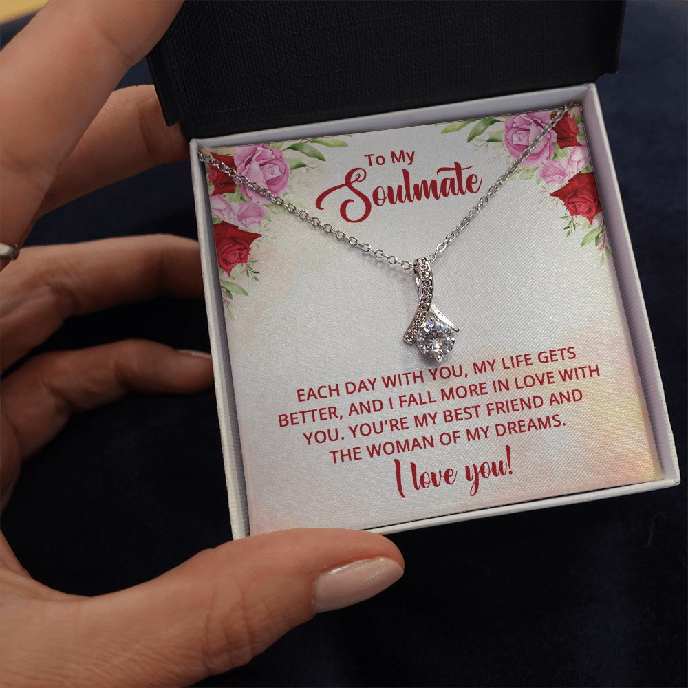Alluring Beauty Necklace:To My Soulmate Each Day With You