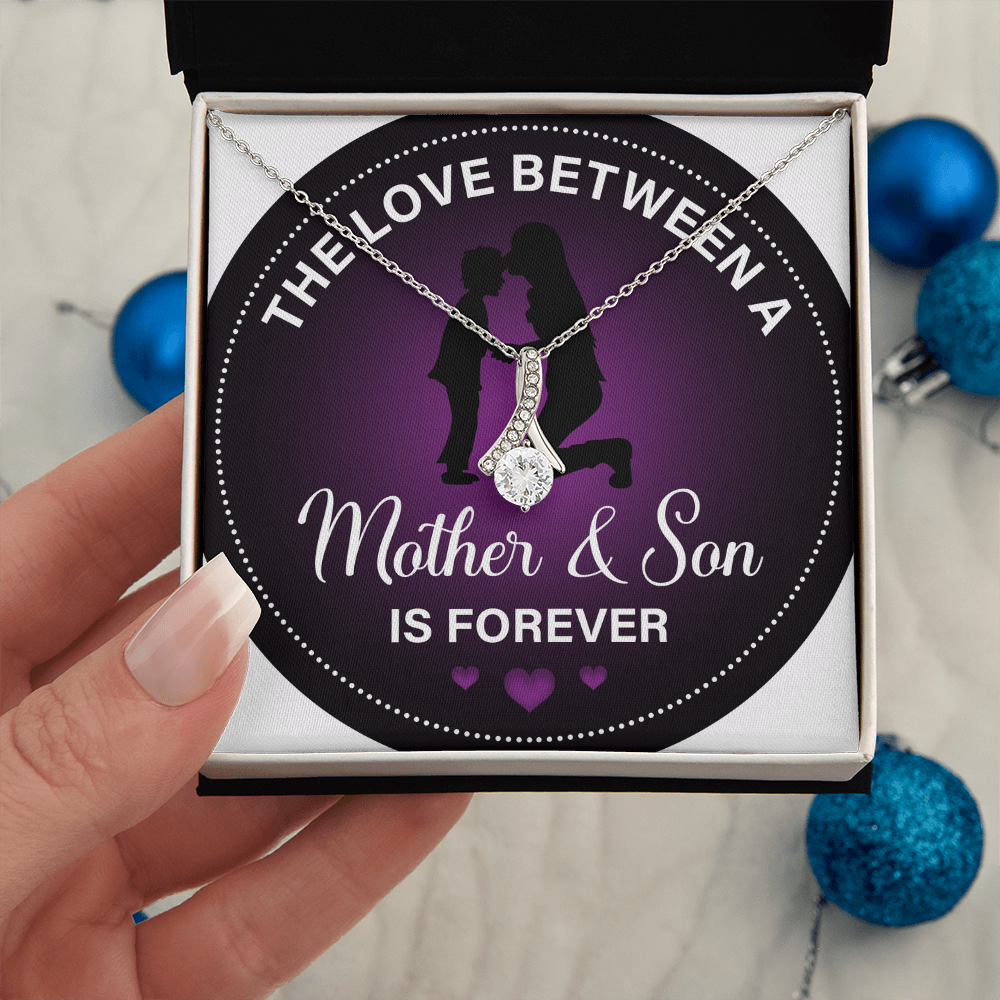 Alluring Beauty Necklace:The Between Mother and Son