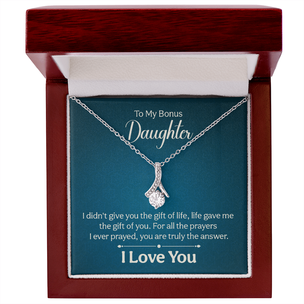 Alluring Beauty Necklace : To My Bonus Daughter