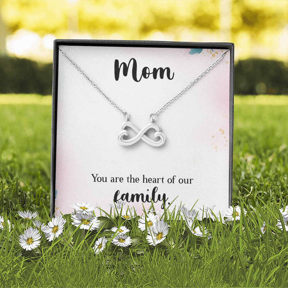 Endless Love Necklace: Mom : You Are The Heart Of This Family