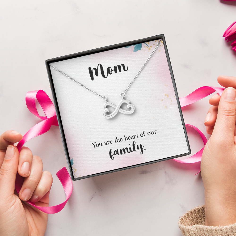 Endless Love Necklace: Mom : You Are The Heart Of This Family