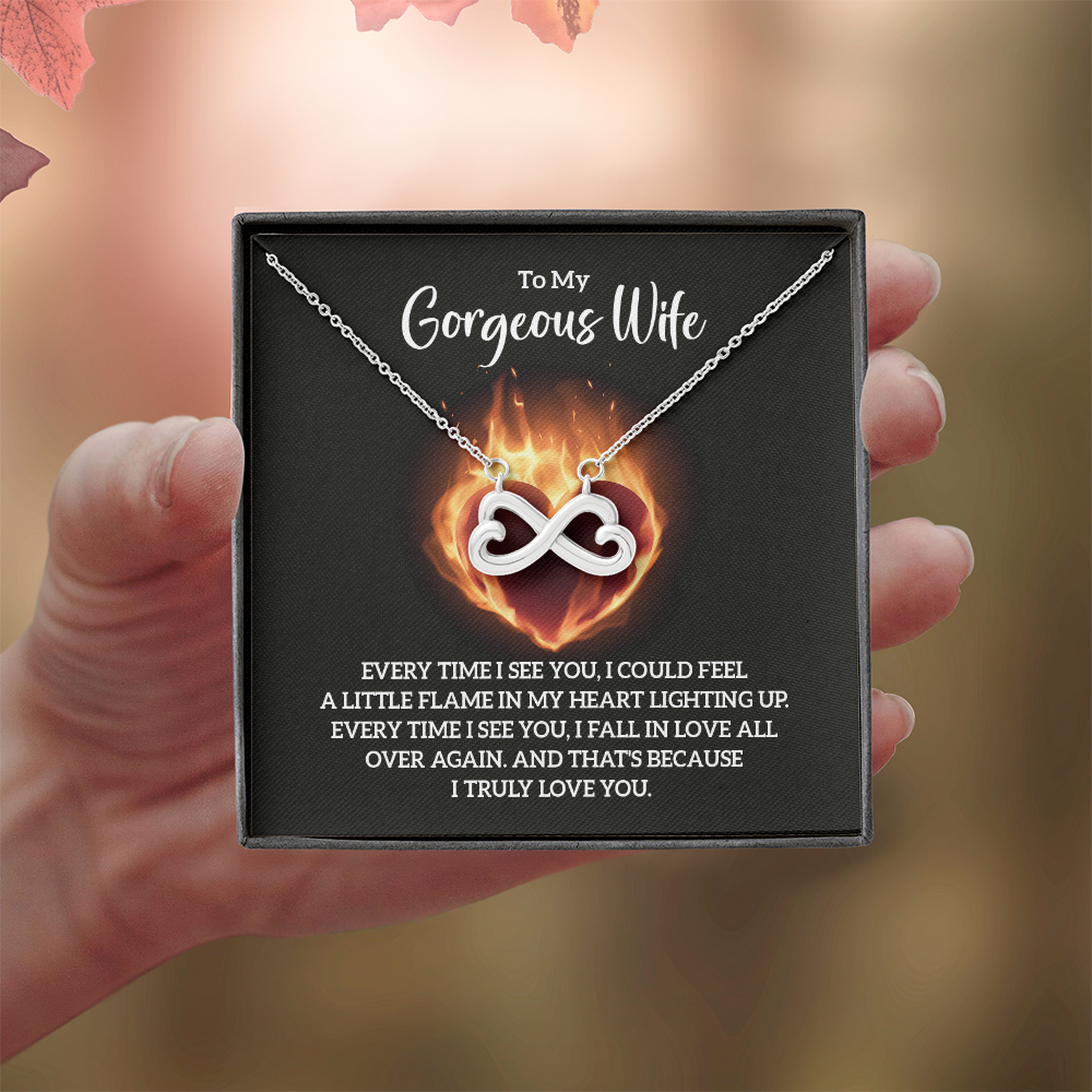 Endless Love Necklace:To My Gorgeous Wife