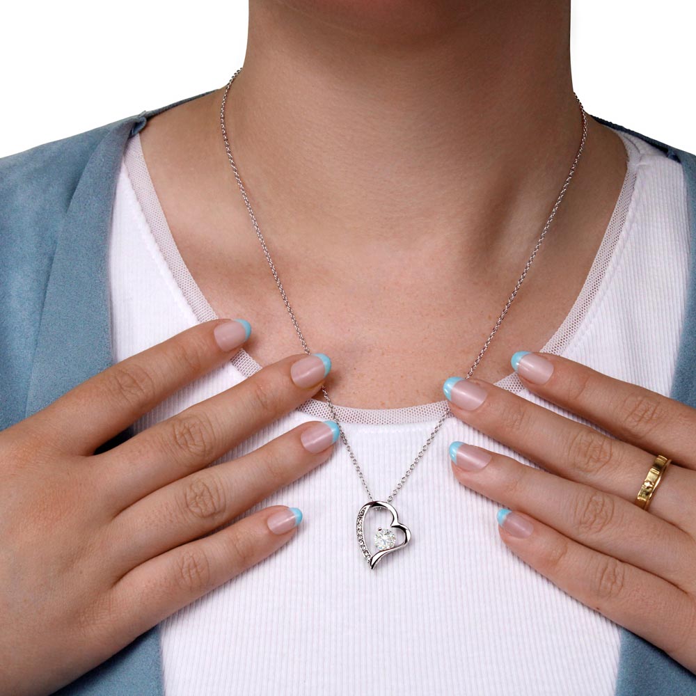 Forever Love Necklace: Happy Birthday Mom