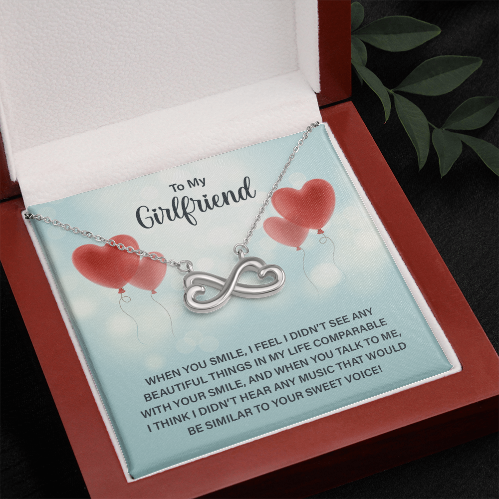 Endless Love Necklace:To My Girlfriend When You Smile