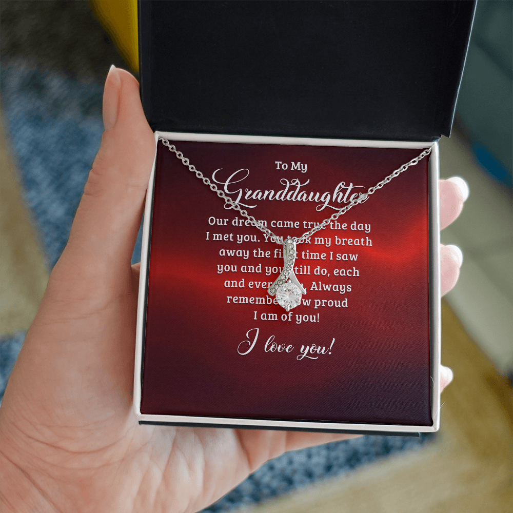 Alluring Beauty Necklace:To My Granddaughter I Love You