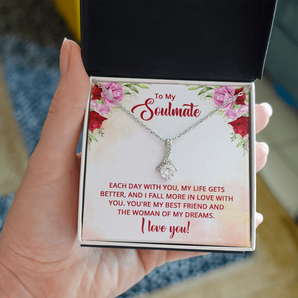 Alluring Beauty Necklace:To My Soulmate Each Day With You