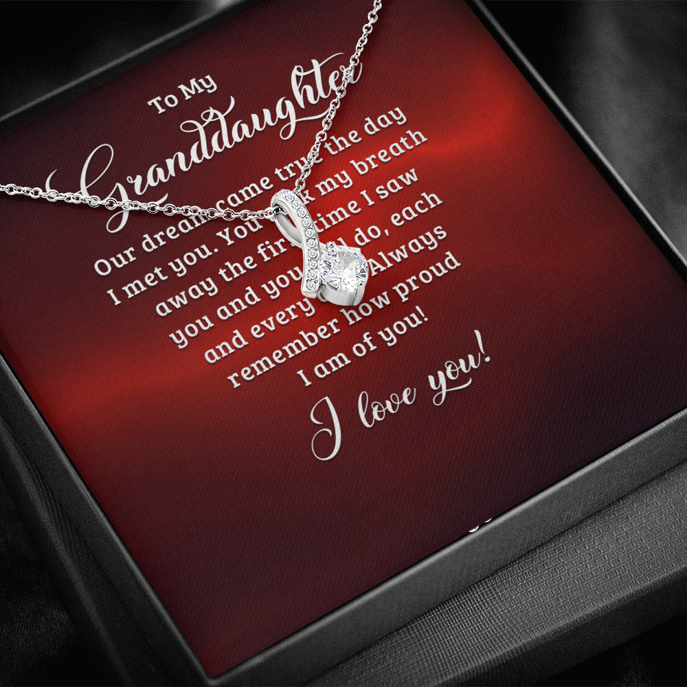 Alluring Beauty Necklace:To My Granddaughter I Love You