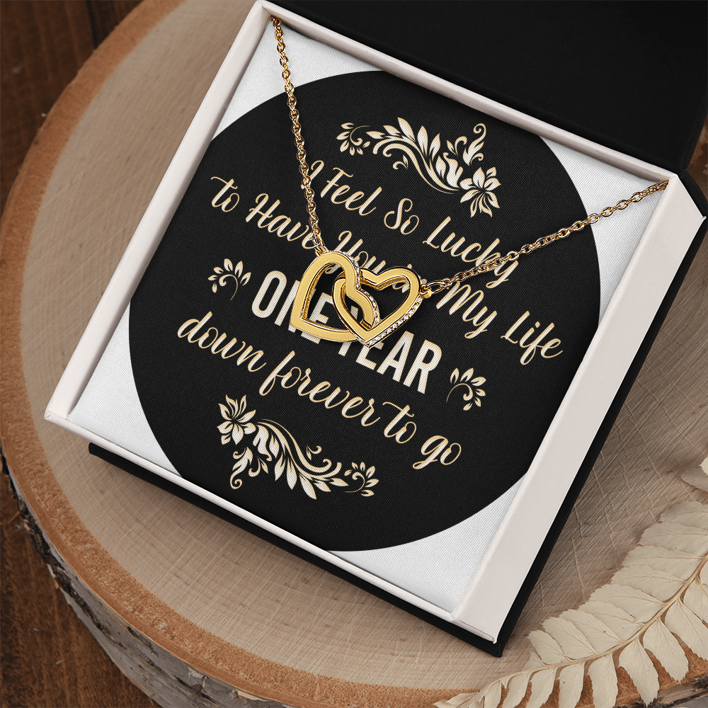 Interlocking Hearts Necklace: I Feel So Lucky To  Have You