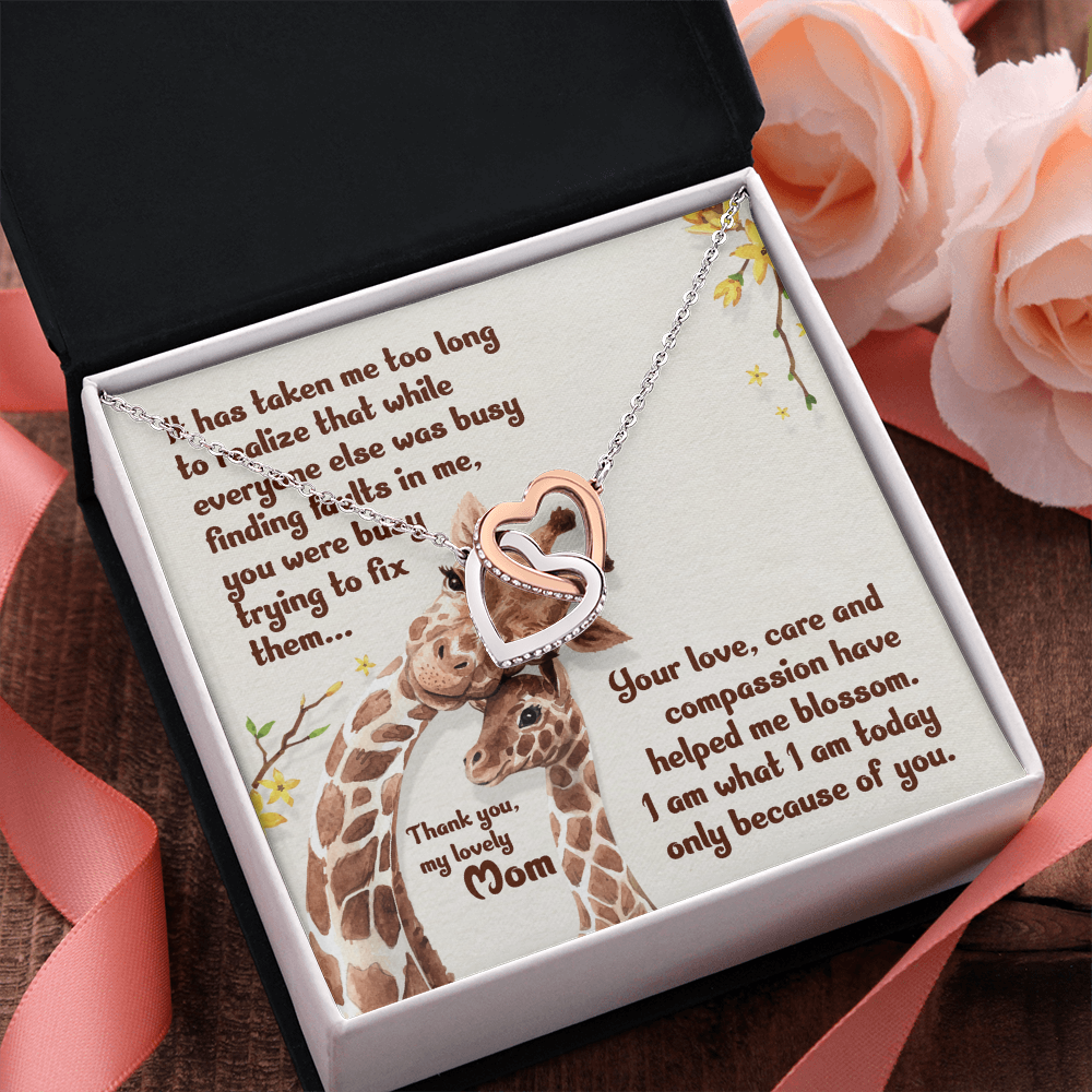 Interlocking Hearts Necklace : Thank You My Loving Mom