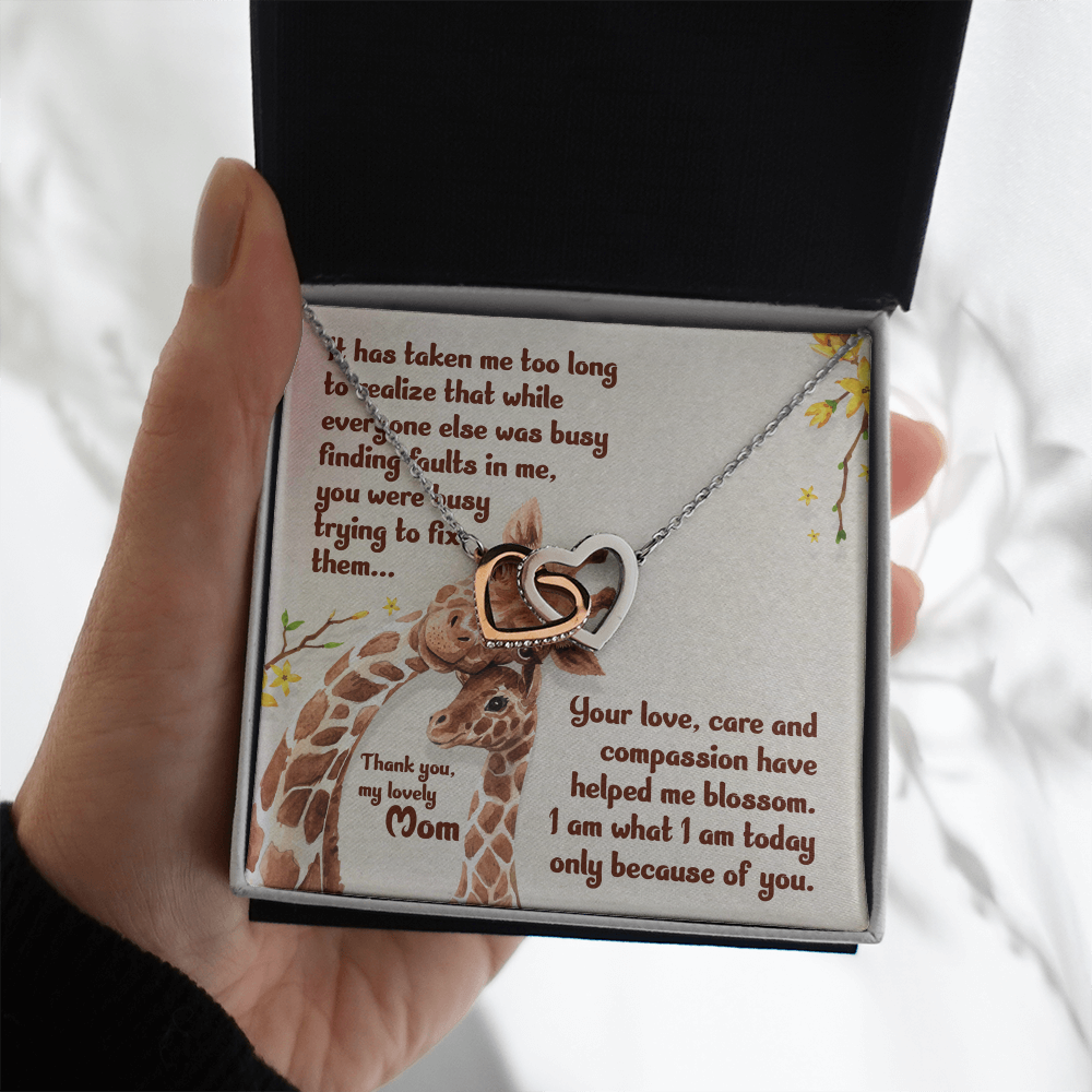 Interlocking Hearts Necklace : Thank You My Loving Mom