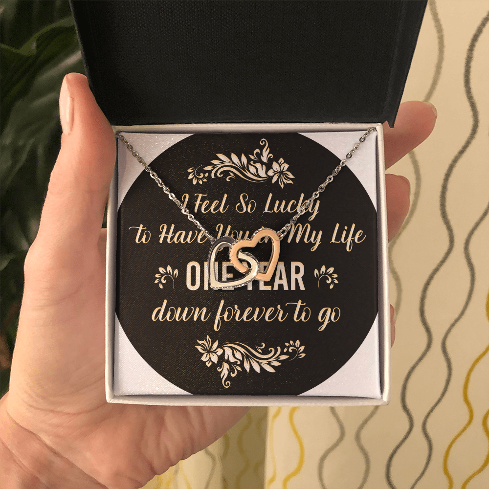 Interlocking Hearts Necklace: I Feel So Lucky To  Have You