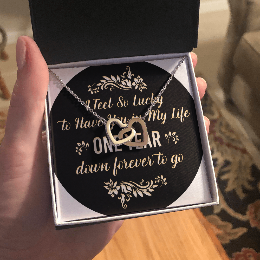 Interlocking Hearts Necklace: I Feel So Lucky To  Have You