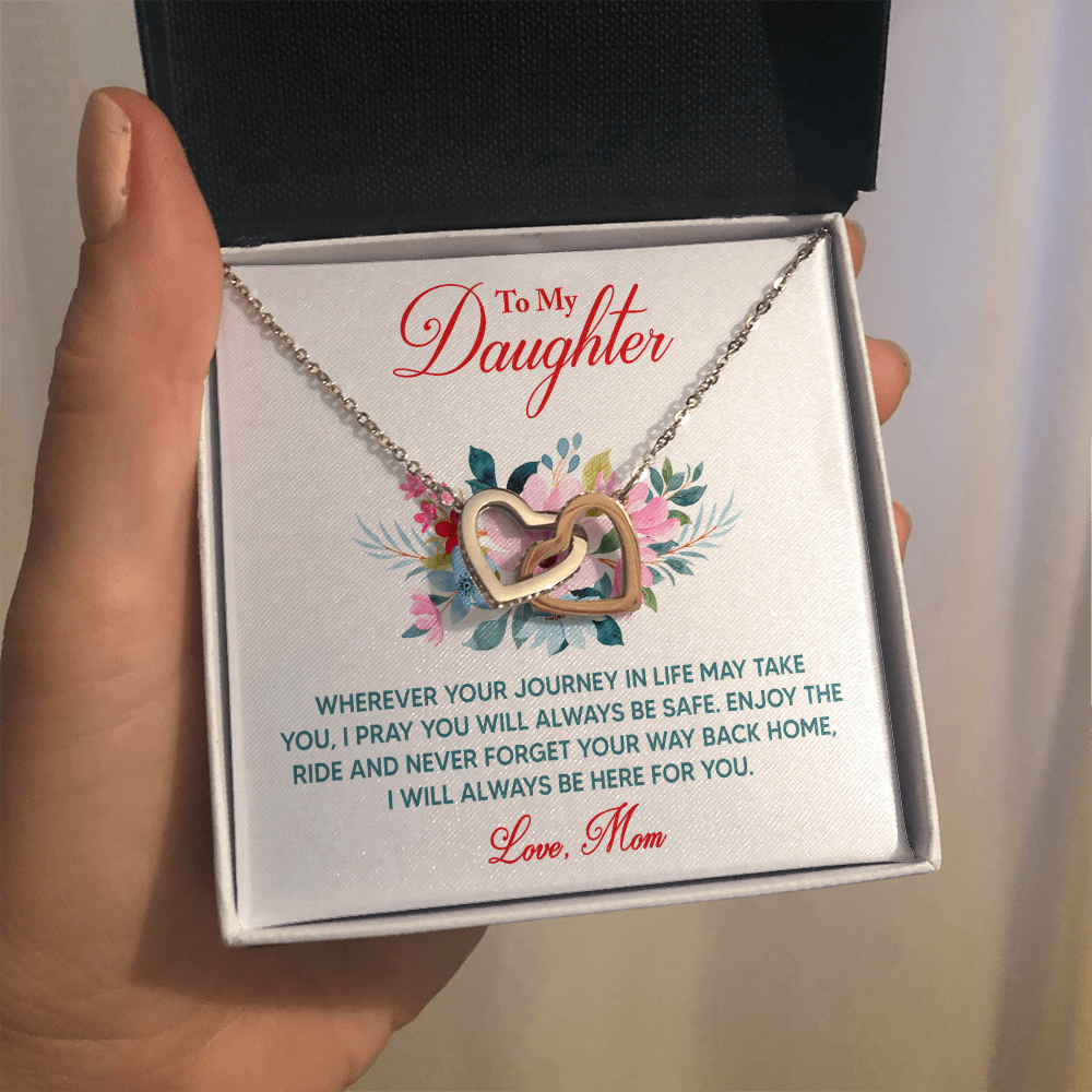 Interlocking Hearts Necklace: Love Mom