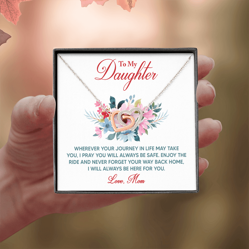 Interlocking Hearts Necklace: Love Mom