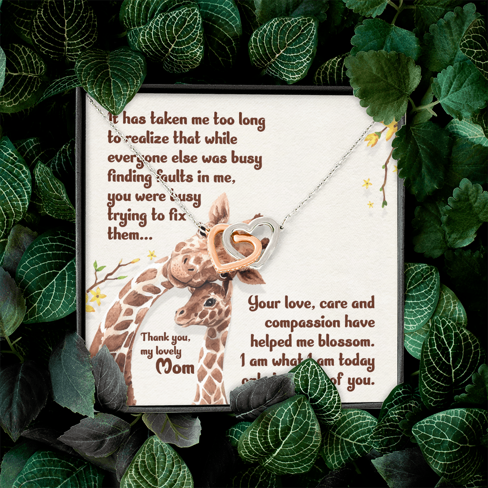 Interlocking Hearts Necklace : Thank You My Loving Mom