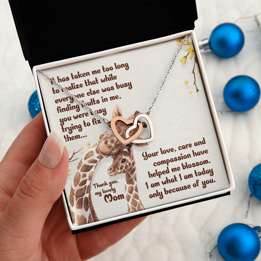 Interlocking Hearts Necklace : Thank You My Loving Mom