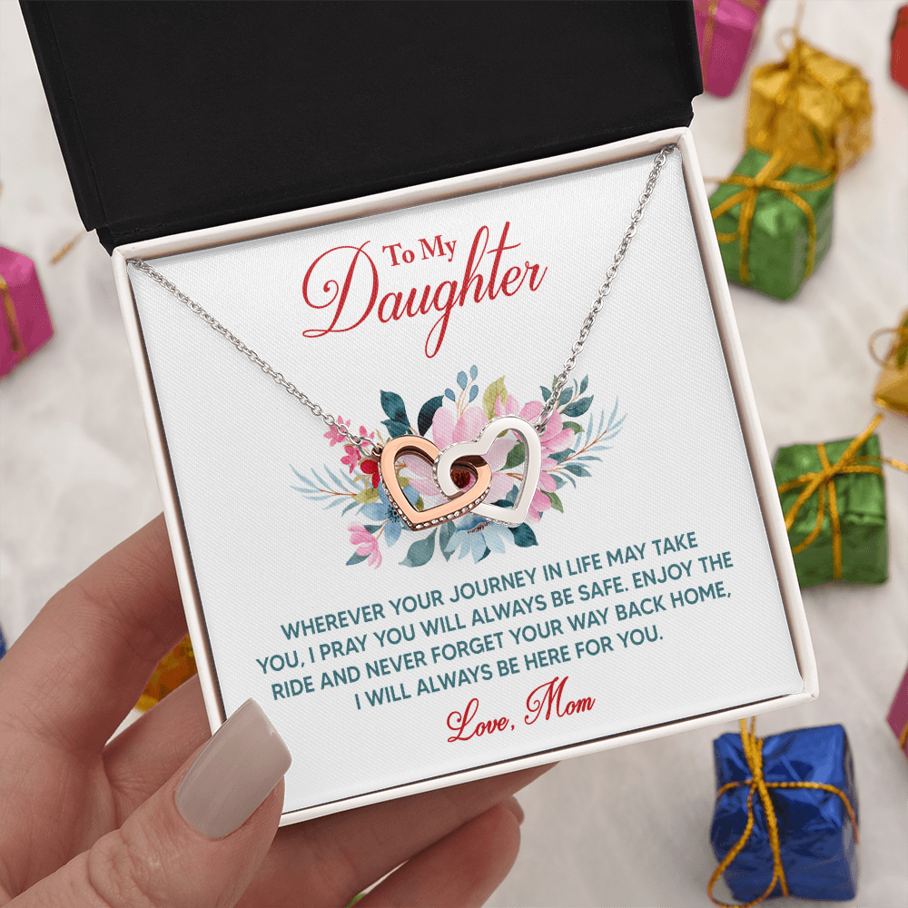 Interlocking Hearts Necklace: Love Mom