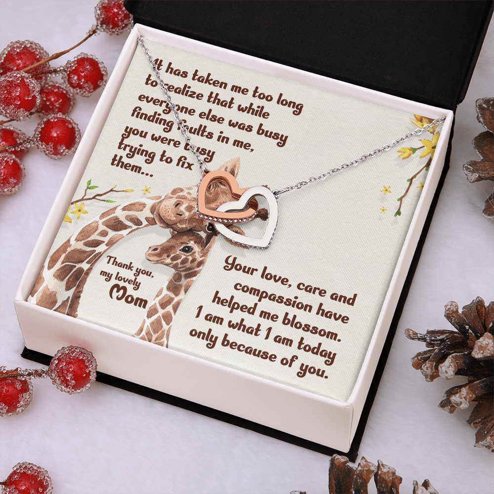 Interlocking Hearts Necklace : Thank You My Loving Mom