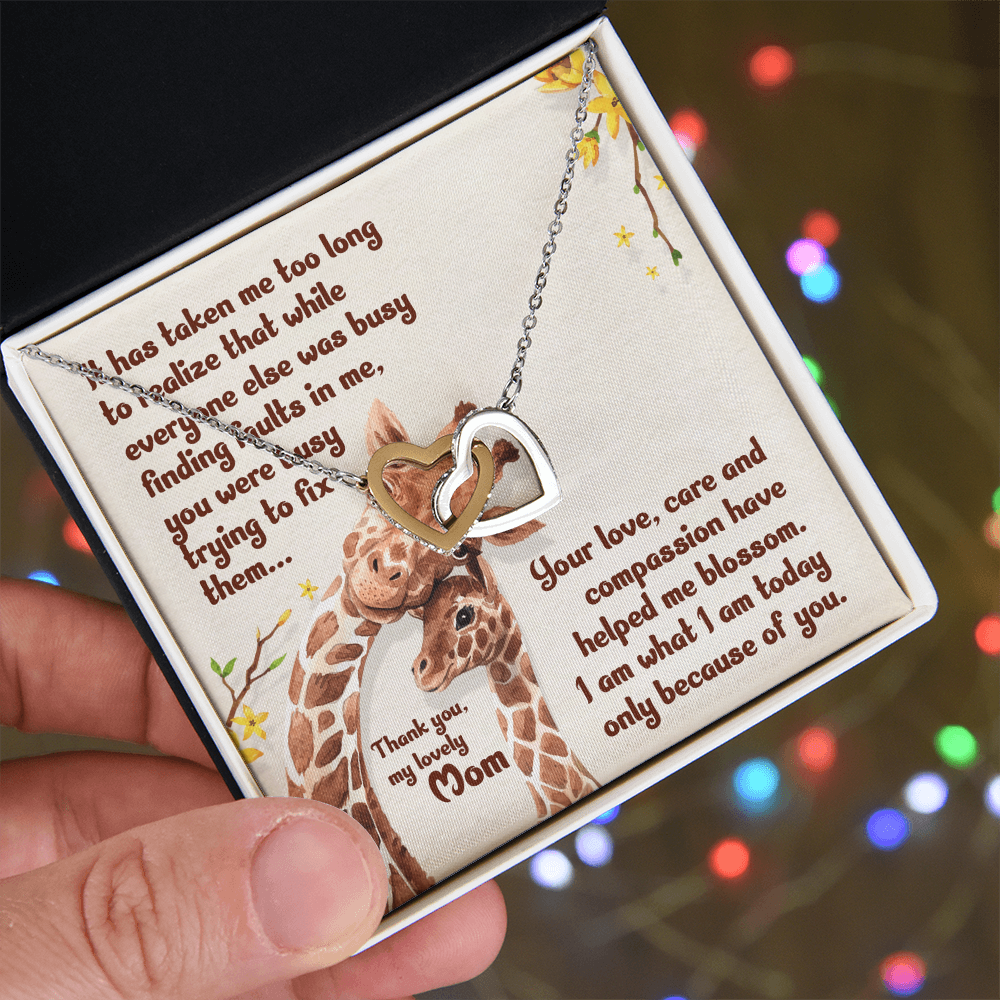 Interlocking Hearts Necklace : Thank You My Loving Mom
