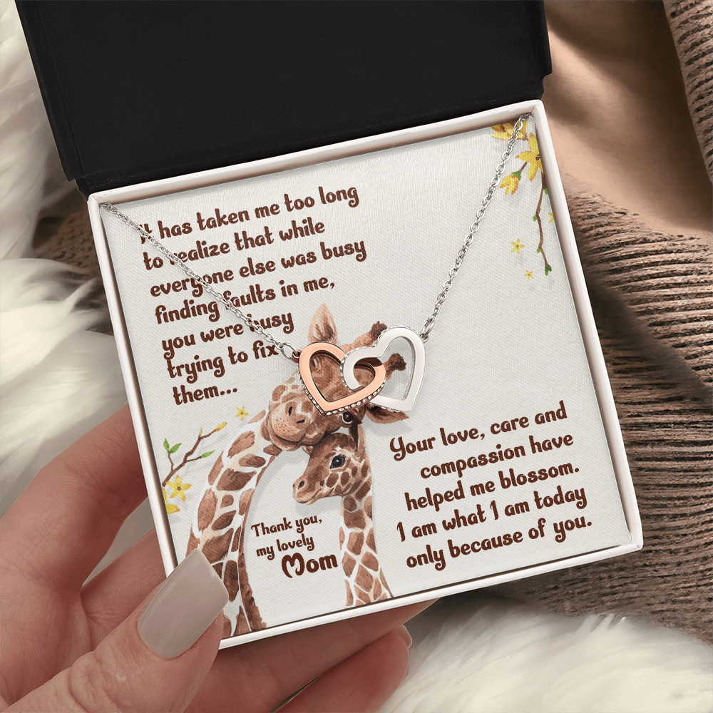 Interlocking Hearts Necklace : Thank You My Loving Mom