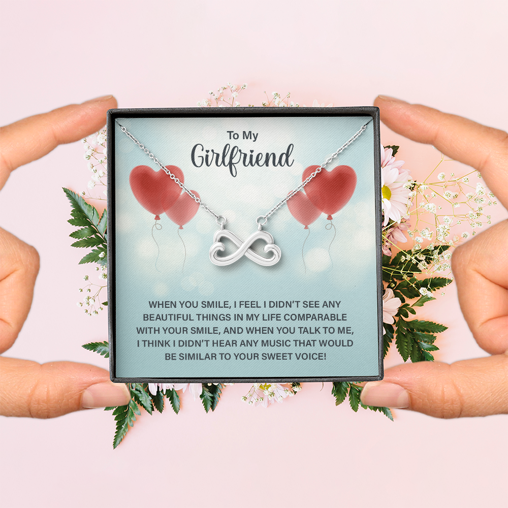 Endless Love Necklace:To My Girlfriend When You Smile