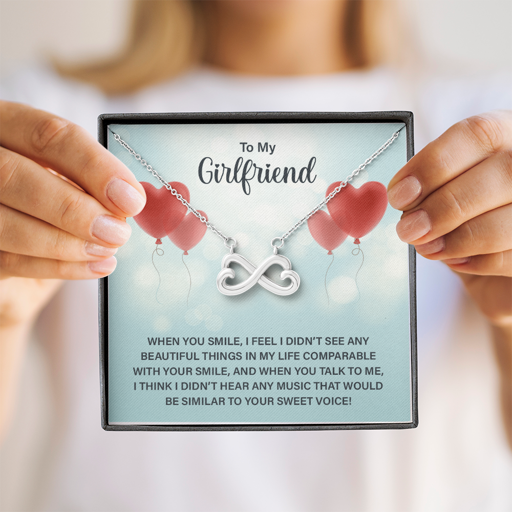Endless Love Necklace:To My Girlfriend When You Smile