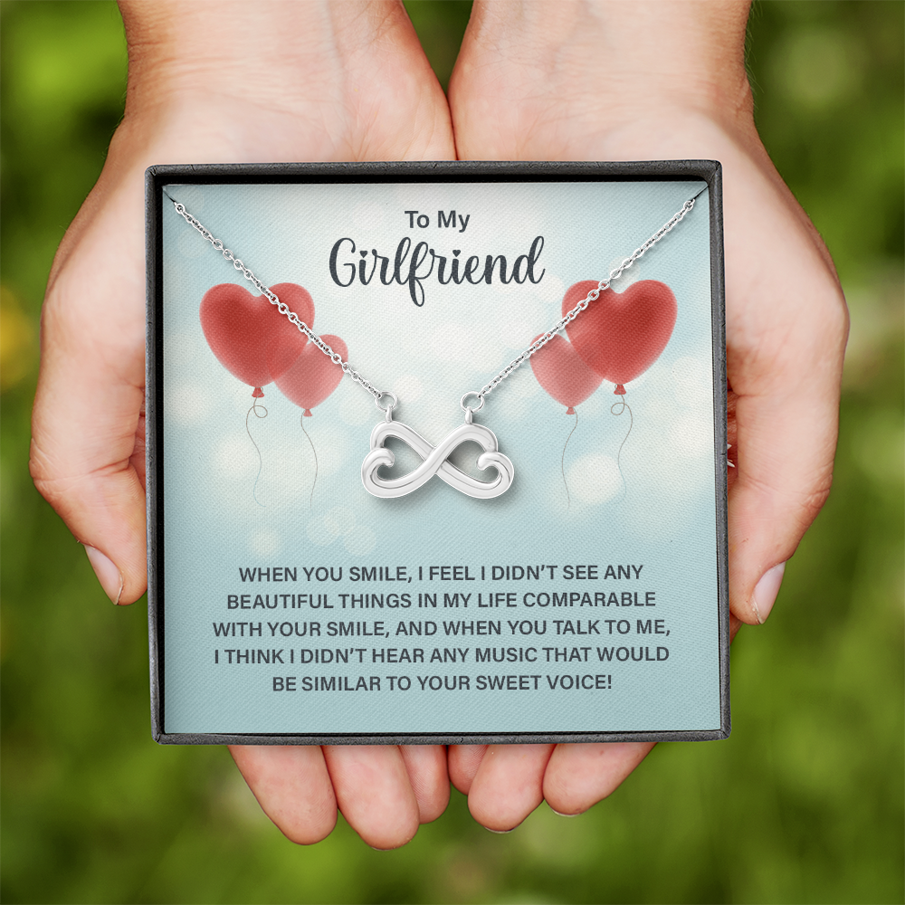 Endless Love Necklace:To My Girlfriend When You Smile